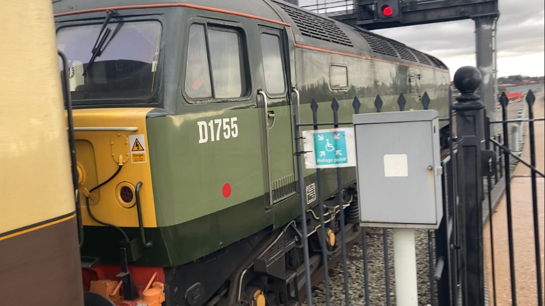 Theo555 on Train Siding: Went on another little outing today: didn't see much today but I did watch the Polar Express railtour Steam/Diesel Train pull in
at Birmingham...