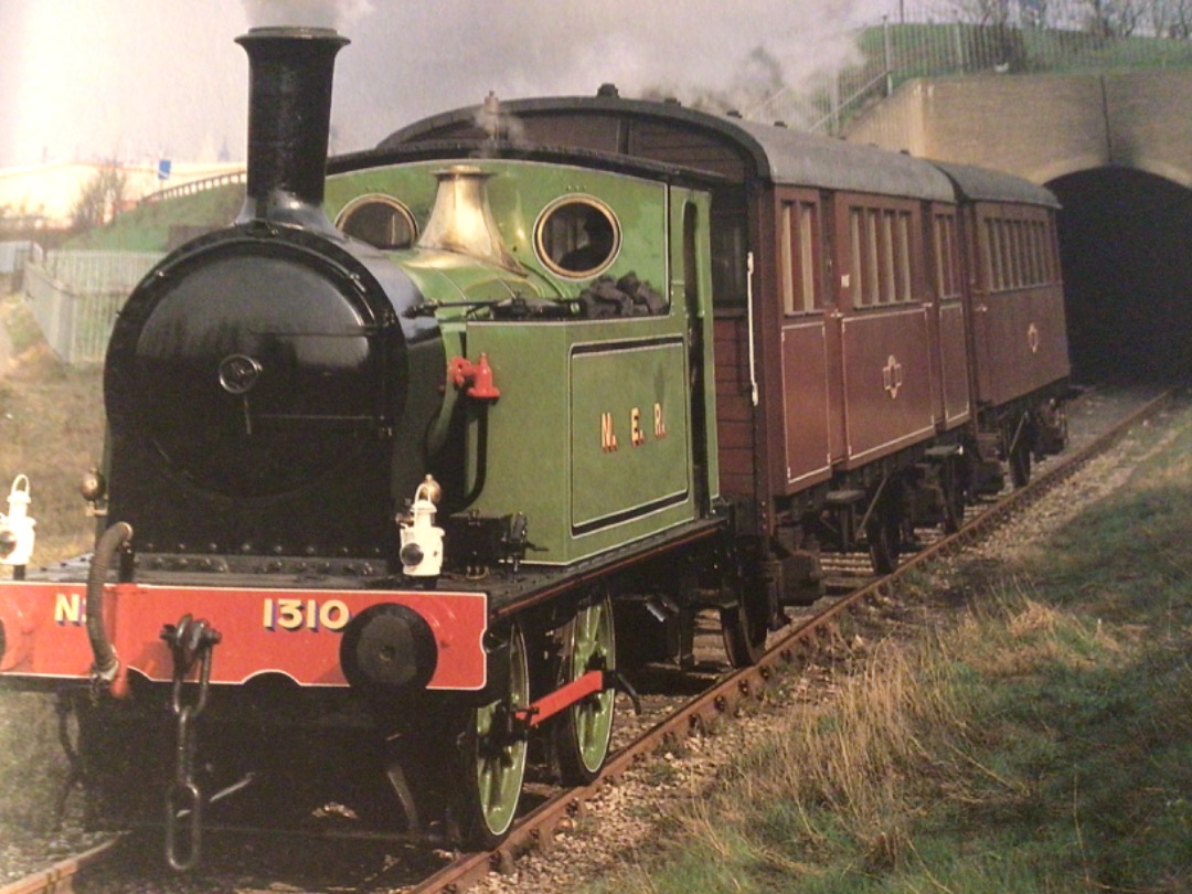 Alex Coomber on Train Siding: In North Eastern Railway Green livery. A Y7 0-4-0 tank No. 1310 passes Y1/2 Sentinel No. 68153 on the Middleton Railway. 19 Y7s
were...