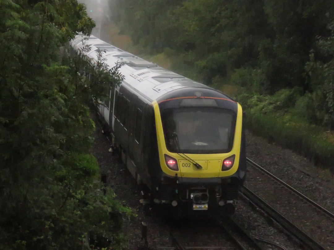 Andrew Brown on Train Siding: SWR's 701002 out on test in the rain, passing Winchester, on 5Q30 Eastleigh Works to London Waterloo. 09:32 19/8/20