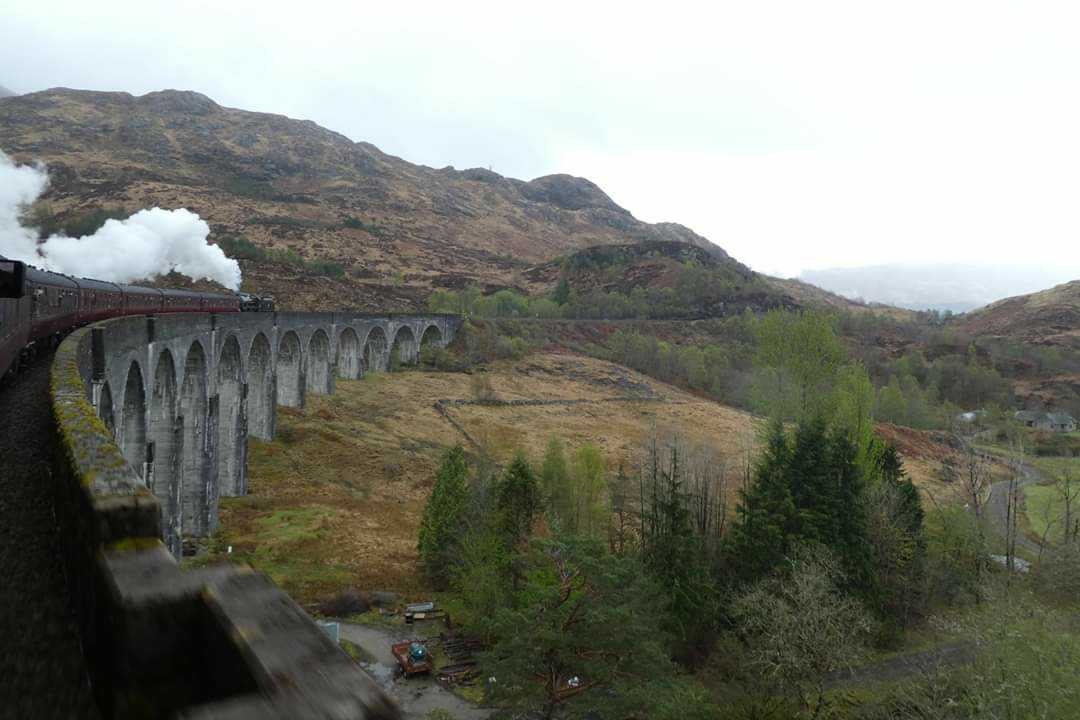 Saskia de Werk on Train Siding: Amazing trip through Scotland #Glenfinnan #black5 #trainspotting #train #steam #viaduct #Jacobite #HarryPotter