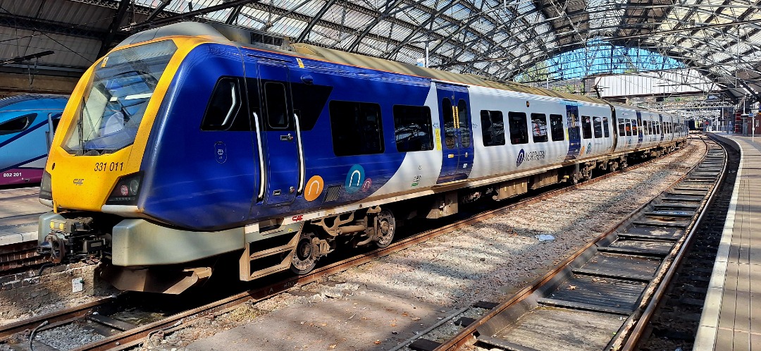 Guard_Amos on Train Siding: Todays mainly sunny helping comes from Lancaster, Bentham, Liverpool, Wigan, Blackburn and Manchester Victoria (23rd July 2024)