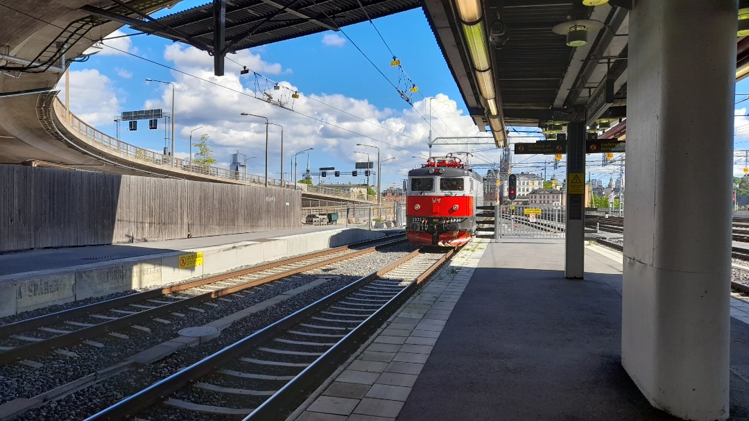 Grasshopper Without Grass on Train Siding: I just realised that I didn't post anything from my trip to Stockholm, so here's some photos.