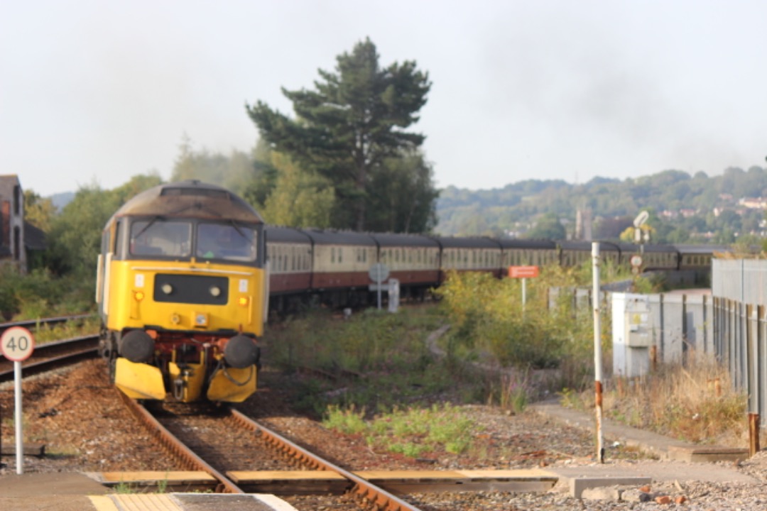 PJ on Train Siding: Been a little while so I thought I would post my little compilation of one of my favs, the royal Scot. Managed to hop on the foot plate
whist it...