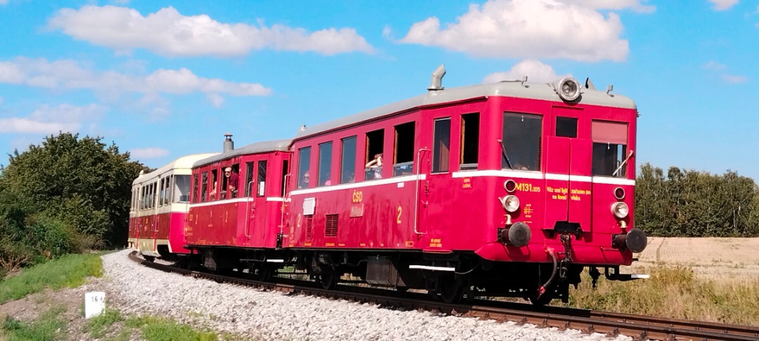 Davca ☑️ on Train Siding: Two very old historic diesel trains " Hurvínek" And " singrovka" with one historic wagon operated by
czech Railways on PID day