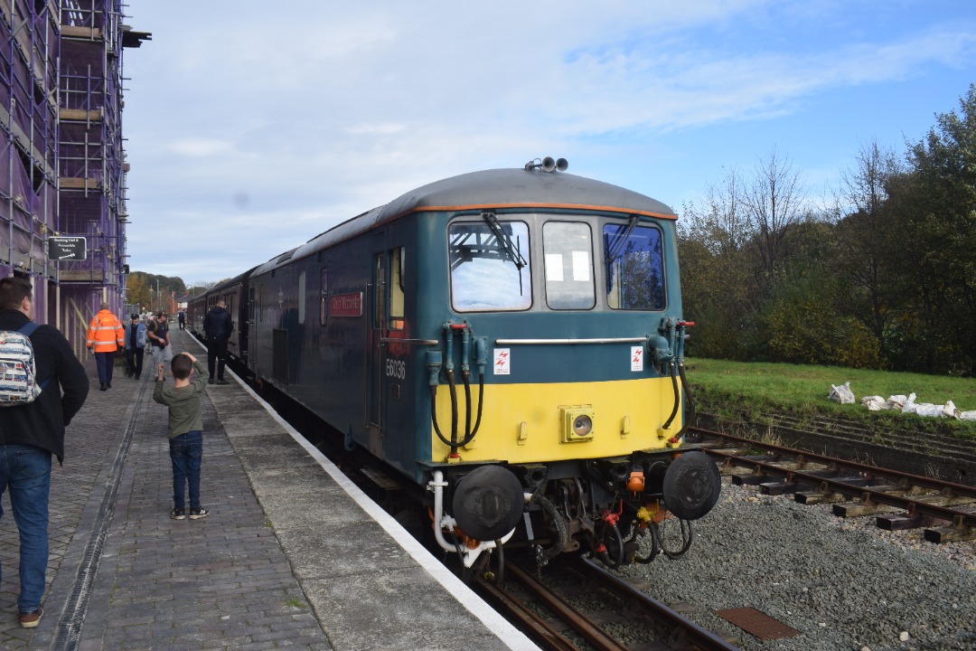 Hardley Distant on Train Siding: HERITAGE: Today (27th October 2024), I took a trip to the Cambrian Heritage Railways site at Oswestry for two return trips down
to...