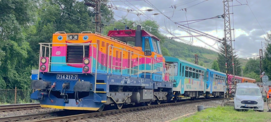 Davca ☑️ on Train Siding: Train " cyklohráček" operated by czech Railways with locomotive " veselá kráva" from
Prague main station to Rožmitál pod...