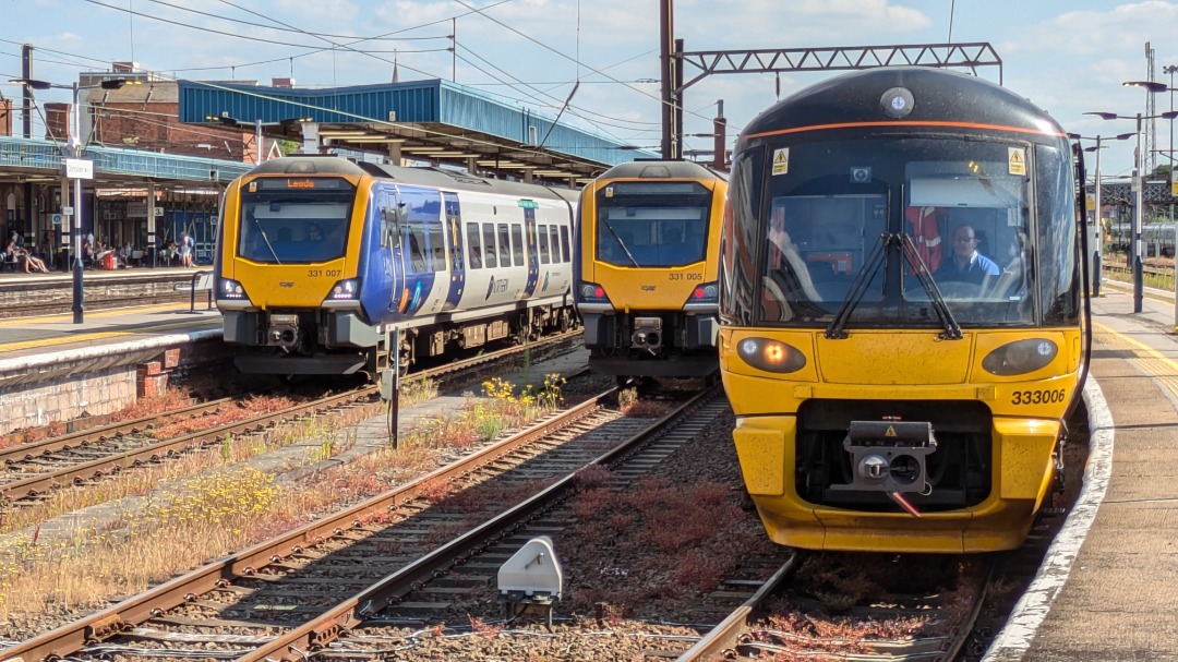 kieran harrod on Train Siding: Northern 333006 on test at Doncaster this afternoon. The class 333 fleet will replace the class 331 fleet of northern on the
Doncaster...