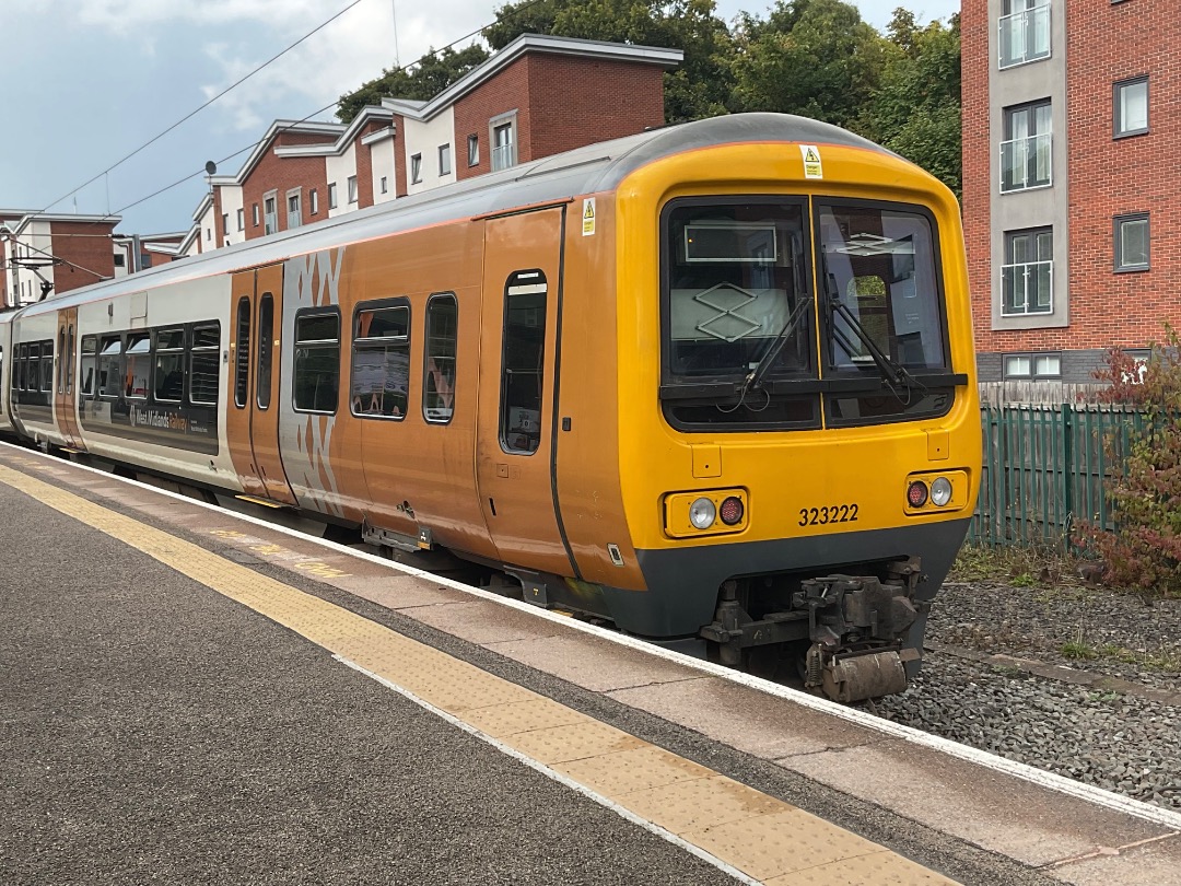 George on Train Siding: Less than a week left for these now with the final service booked for Friday night. 3 units remain in the West Midlands with 1 diagram
left for...