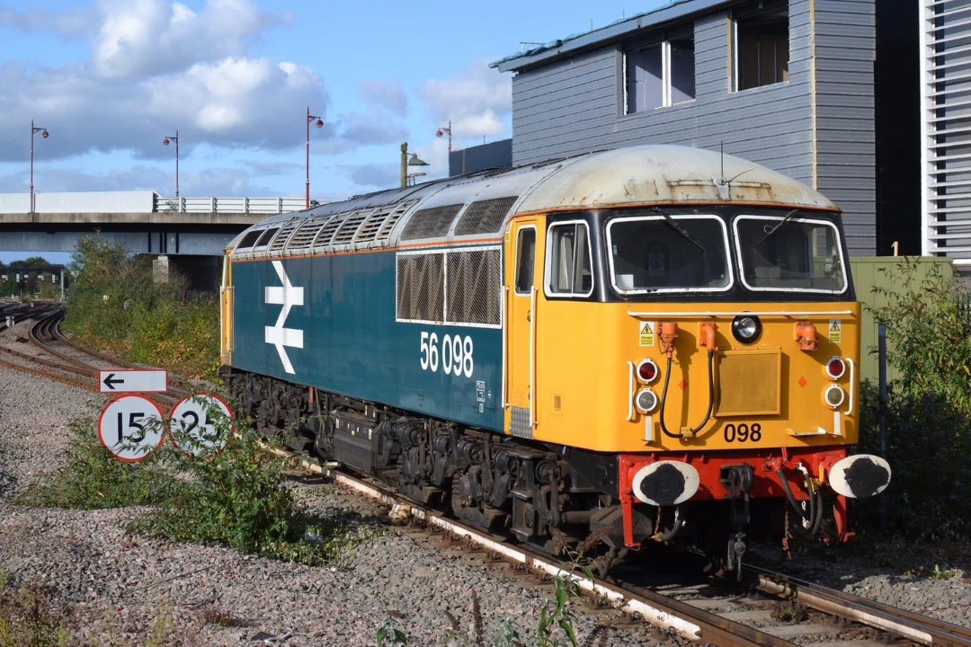 Inter City Railway Society on Train Siding: 56098 working the 0Z56 Wembley Holding Sidings-Chaddesden Sidings nearing its destination at Derby