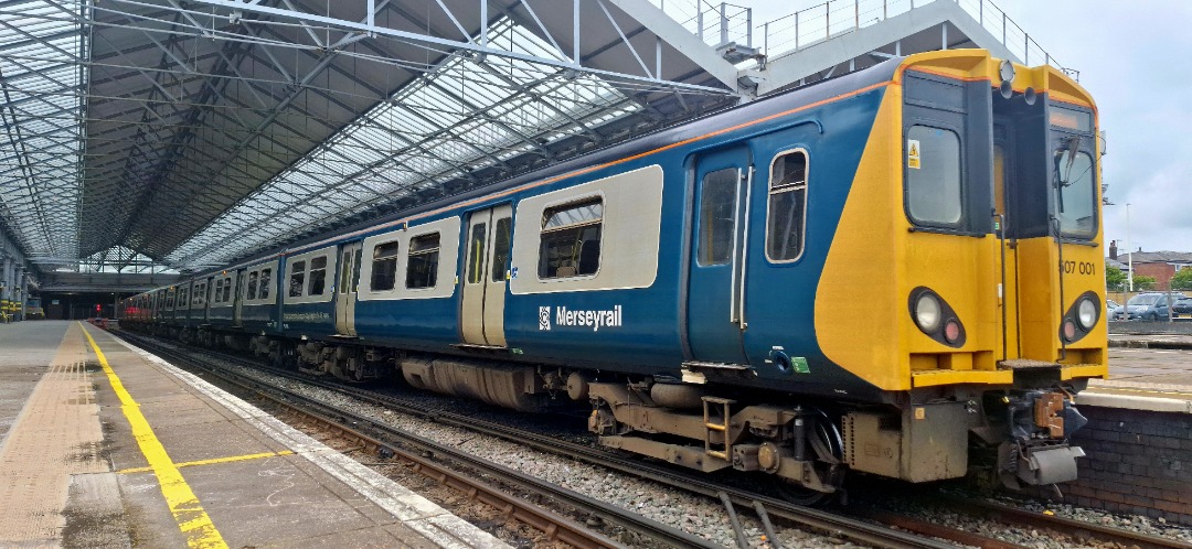 Guard_Amos on Train Siding: Photos from the past 2 days come from Wigan, Liverpool, Southport and Stalybridge (11/12th July 2024)