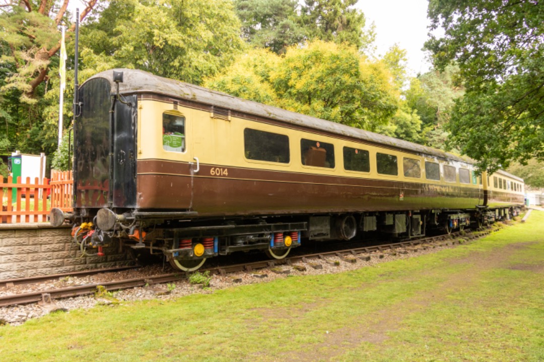 Martin Coles on Train Siding: On this day, 12th August 2021, Mk 2F TSO 6014 in Great Western chocolate & cream livery stands at the former Tintern Station
in the...