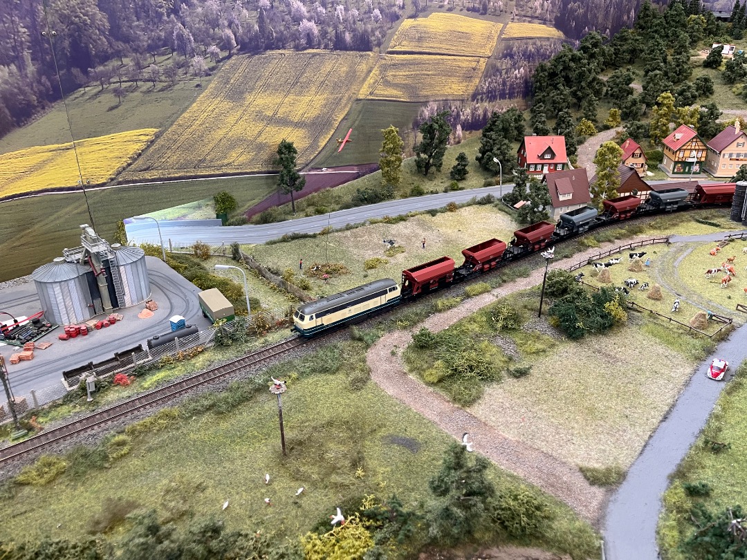 Joran on Train Siding: Wat dieselmodelspoortreinen op een modelspoorbaan genomen in het Eisenbahnmuseum Stockheim. ( deel 1 )