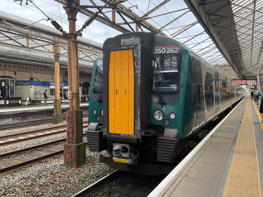 George on Train Siding: Last of the Manchester trip, a few units at Crewe while awaiting our train back towards Birmingham.