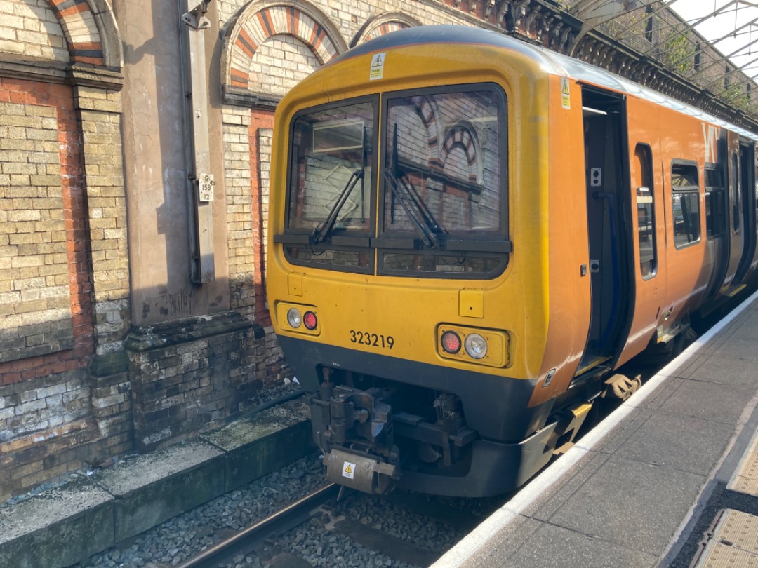 Theo555 on Train Siding: I'll tell you what this week couldn't have gone any better, I've just done a trip to Manchester. So thats 2 holiday
trips in the same week,...