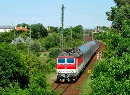 MR. Ikarus on Train Siding: (163, 363). Names: Pershing, Ász. Manufacturer: Škoda Plzeň. Manufactured: 1980-1990. Origin: Czechoslovakia (ČD).