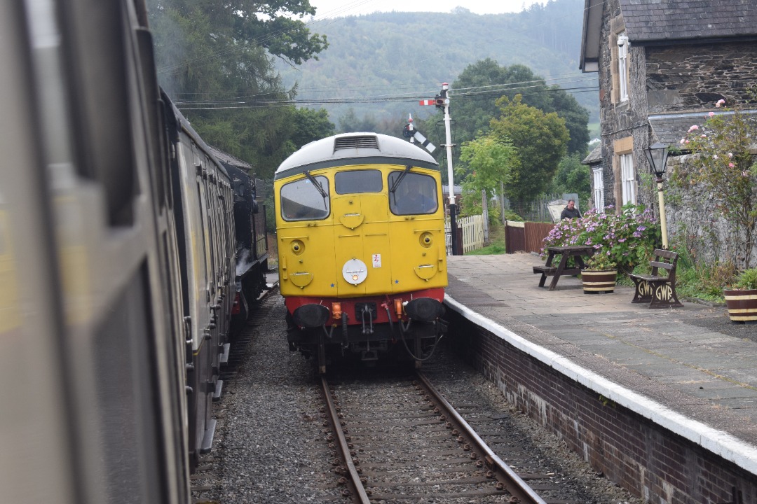 Hardley Distant on Train Siding: HERITAGE: On Sunday 1st September I paid an off duty visit to the Llangollen Railway for a trip up to Carrog for a pint in the
Grouse...