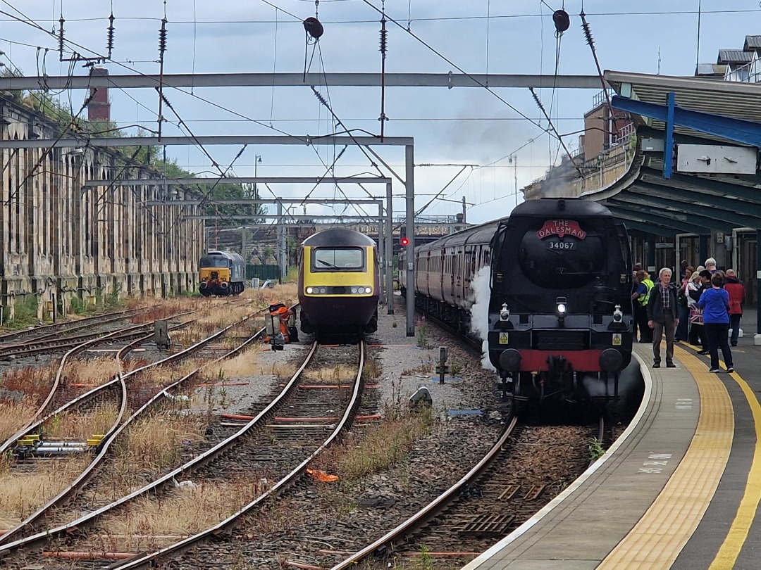 Nathaniel on Train Siding: Some pictures of 34067 'Tangmere' at Carlisle Station today and also a class 43 and 57 in the background.