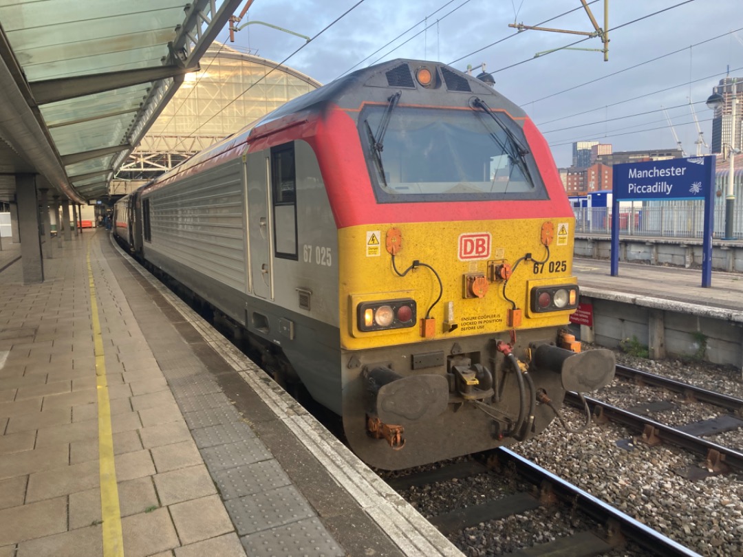 Theo555 on Train Siding: I'll tell you what this week couldn't have gone any better, I've just done a trip to Manchester. So thats 2 holiday
trips in the same week,...