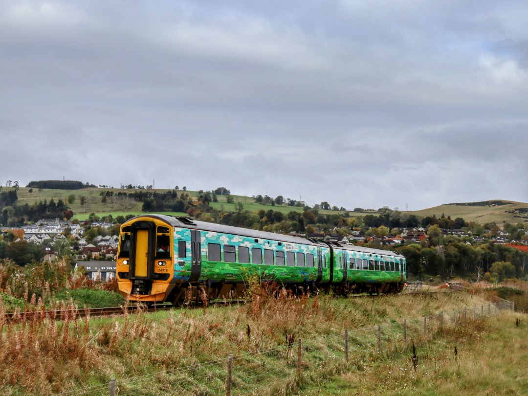 The Jamster on Train Siding: Scotrail 158719 approaching Dingwall junction while working 2H56 0802 Wick to Inverness 09/10/24