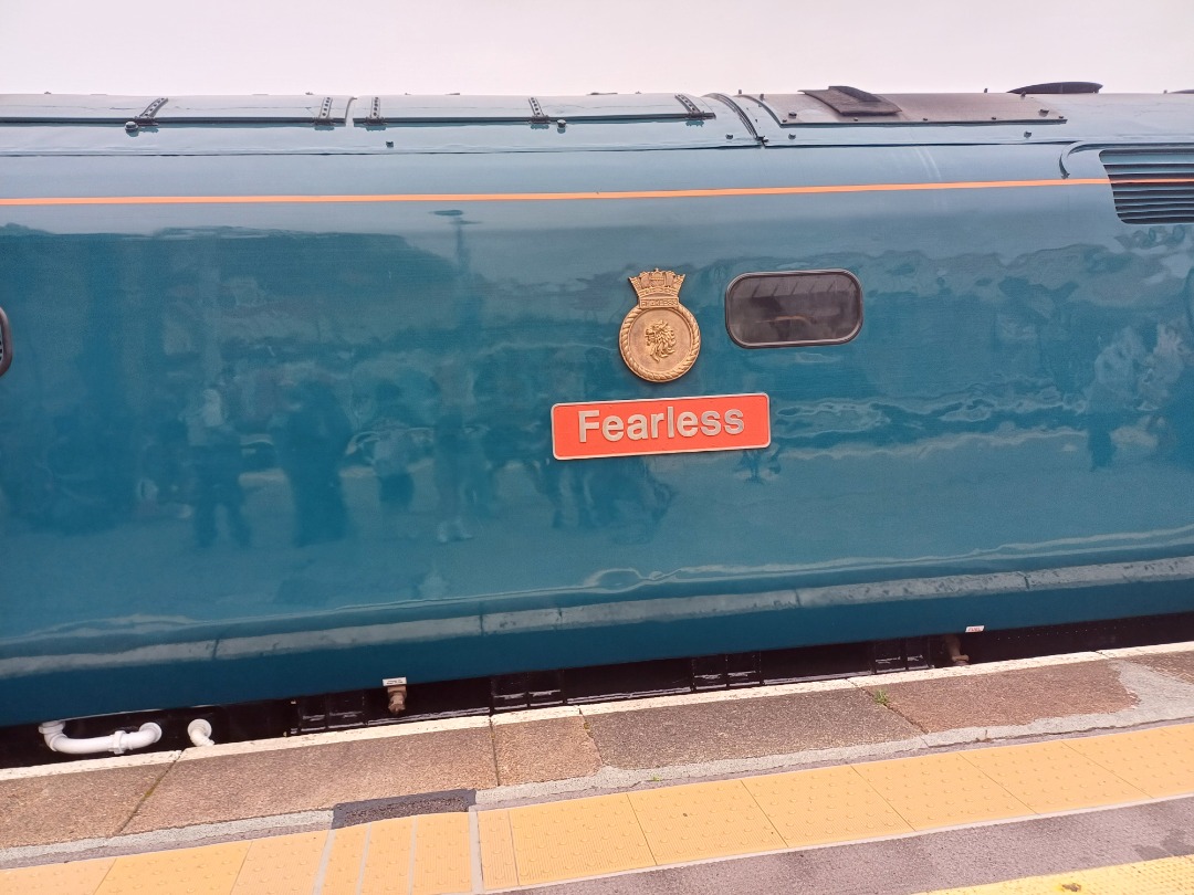 James Taylor on Train Siding: 50 050 at Crewe Station on the NORTH WEST WANDERER RAILTOUR with 45 118 on the rear go to Channel for more at James's
train's 4472...