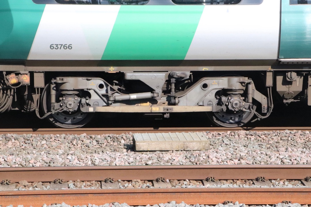 Chris Pindar on Train Siding: To Burton On Trent via Tamworth for the railwayana fayre. Also noting the third rail shoe bracket on a 350/1 motor bogie.