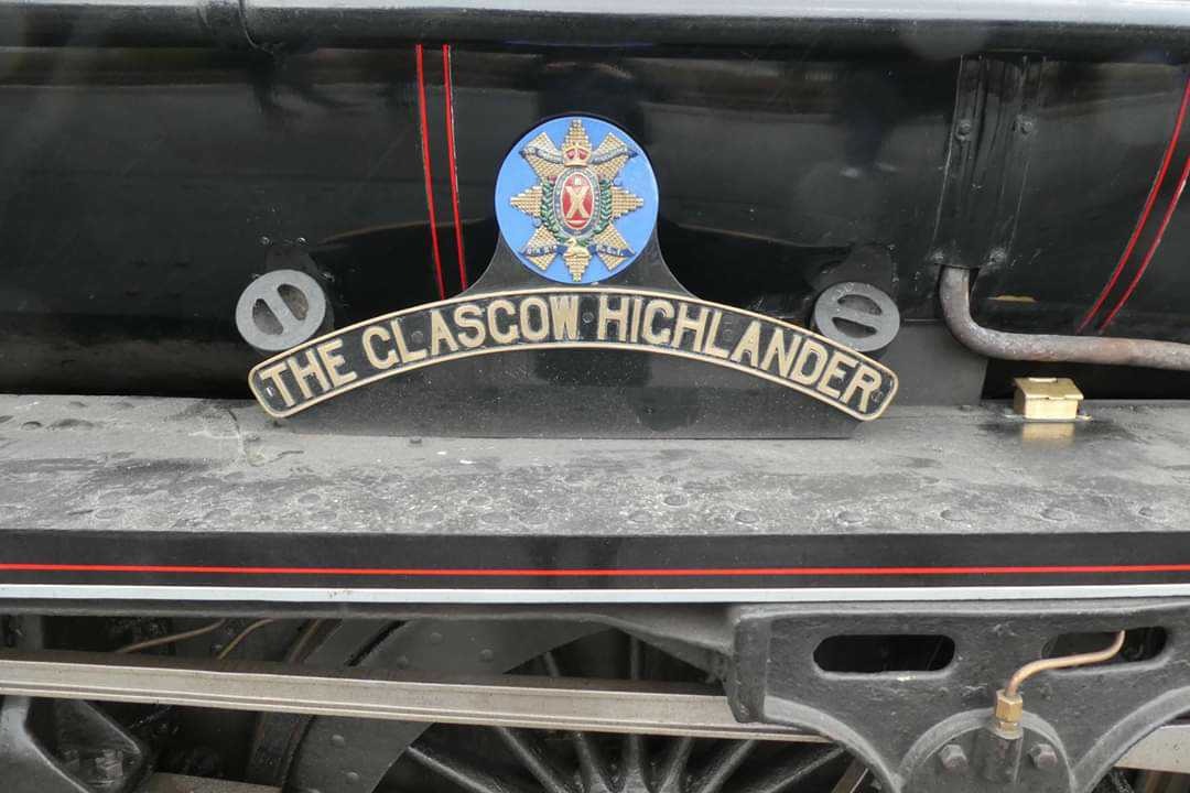 Saskia de Werk on Train Siding: Amazing trip through Scotland #Glenfinnan #black5 #trainspotting #train #steam #viaduct #Jacobite #HarryPotter