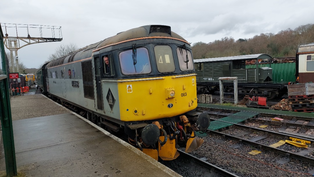 Andrew Harrison on Train Siding: Visitoring the Spa valley railway and to catch the last train service up and down the line.