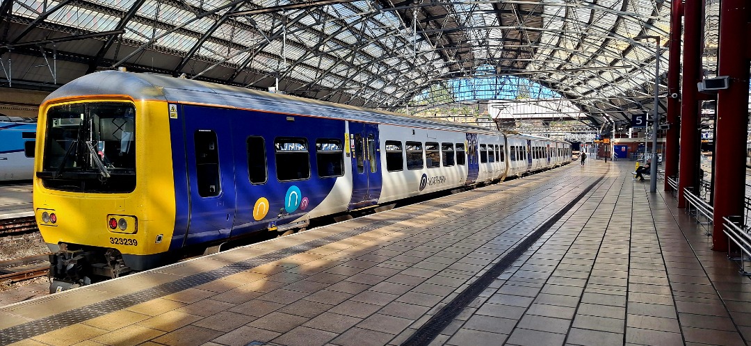 Guard_Amos on Train Siding: Todays mainly sunny helping comes from Lancaster, Bentham, Liverpool, Wigan, Blackburn and Manchester Victoria (23rd July 2024)