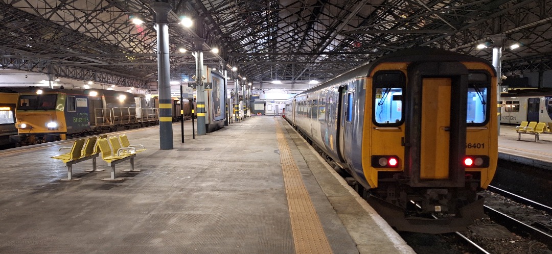 Guard_Amos on Train Siding: Yesterday's night time helping come from Southport, Preston and Manchester Victoria (29th October 2024)