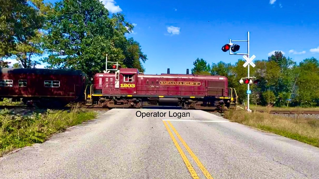 Logan Tracy on Train Siding: On October 5th, 2024, The Maryland and Delaware Railroad operated the Fall Excursion for the fall festival in Hurlock, DE. Come
along as I...