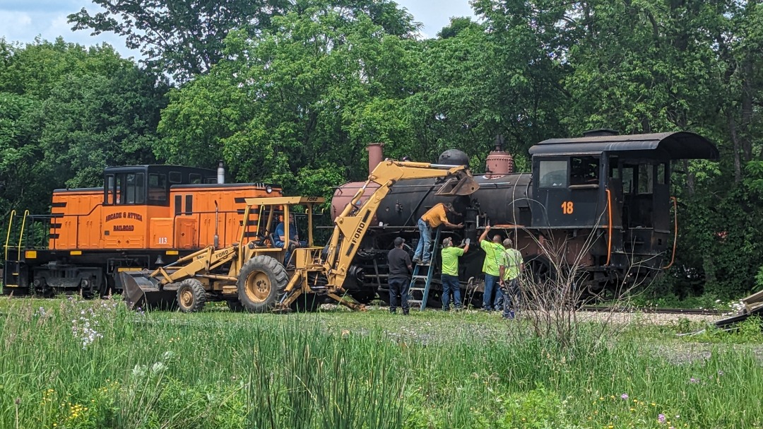 CaptnRetro on Train Siding: Before heading to Olean today I swung by the A&A shops, the crew was mounting the air pumps on the 2-8-O steam engine, which is
wrapping up...