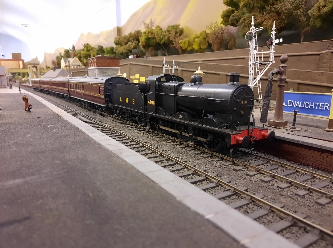 Gregor Shepherd on Train Siding: Here's some pictures of a Class 26 and a 4f taken at Glenauchter, the O Gauge layout located at Bo'ness and Kinnell
Railway in...