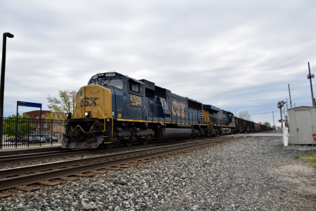 Railfan Ashton Productions on Train Siding: Decided to drive up to Nappanee Indiana to snag CSX C611 with a CSX SD70AC leader today. Taken with my Nikon D5300