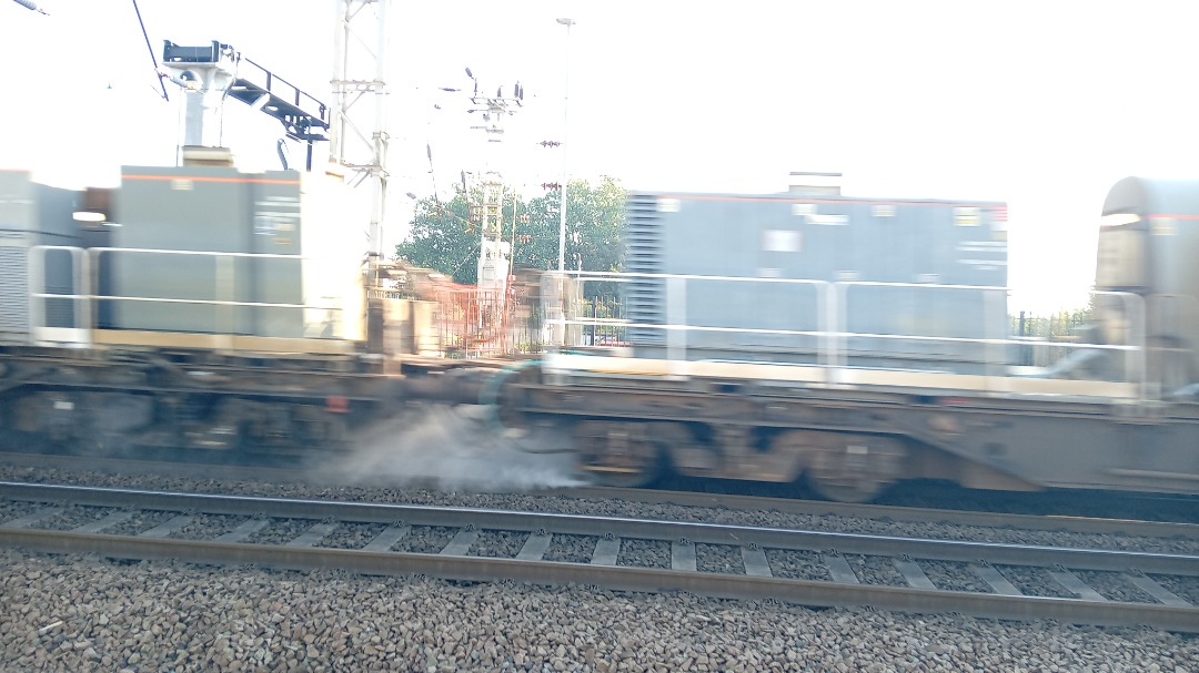 Manchester Trains on Train Siding: Back to WBQ today with 'Greyfriars Bobby' In Scotland rail livery, some freight and a West Coast Railways running
London to Carlisle.