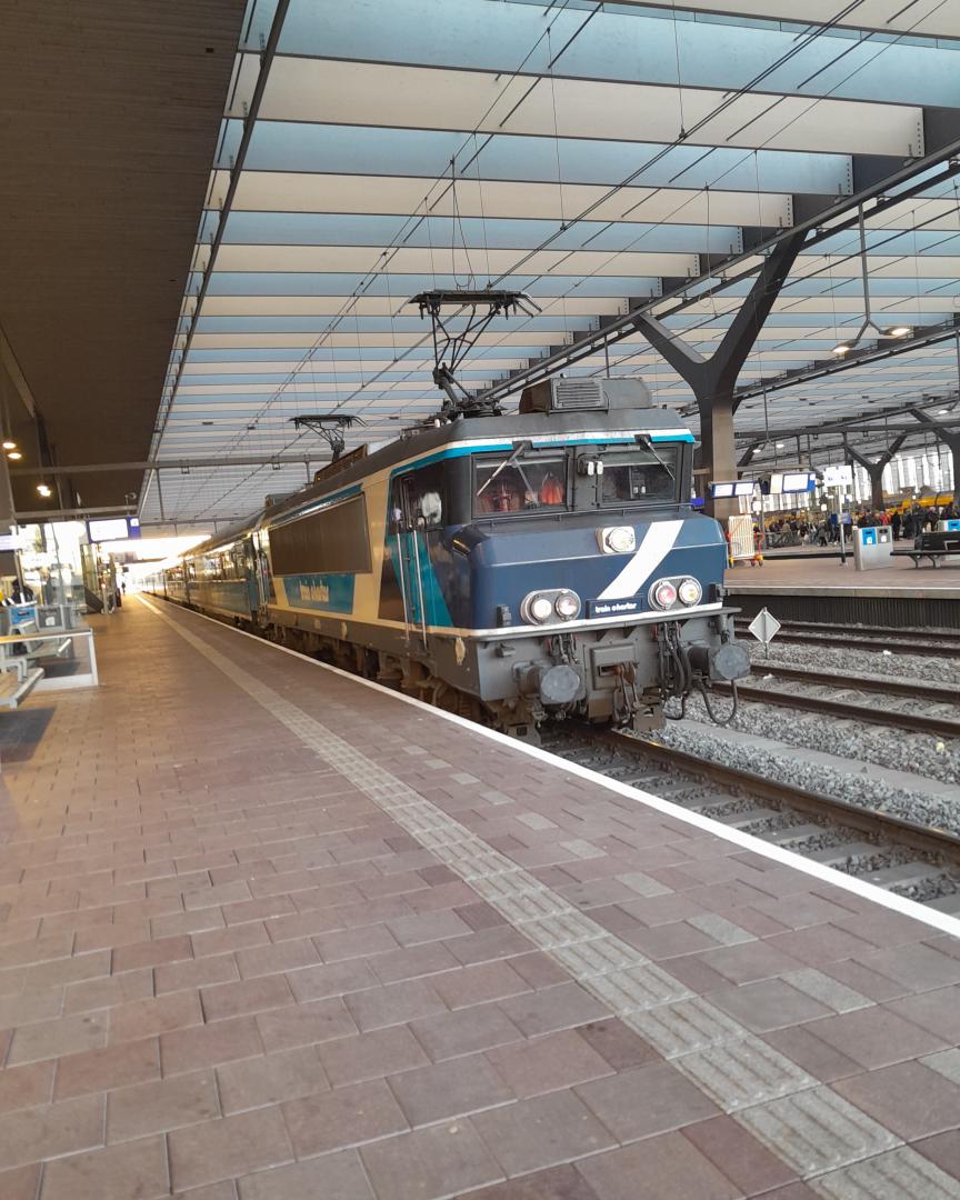 Sgmm Koplopertje on Train Siding: De Dinnertrain staat te wachten tot hij kan vertrekken richting?Wist z'n eindbestemming niet