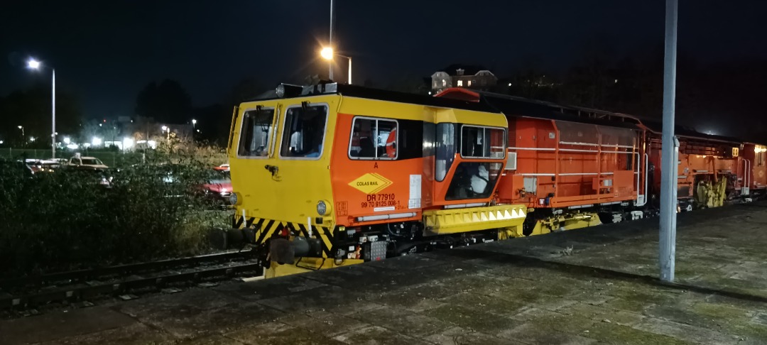 TrainGuy2008 🏴󠁧󠁢󠁷󠁬󠁳󠁿 on Train Siding: Some of my most recent pictures; an NMT at Abergele and Pensarn, an 88/68 hauled nuclear train at
Llandudno...