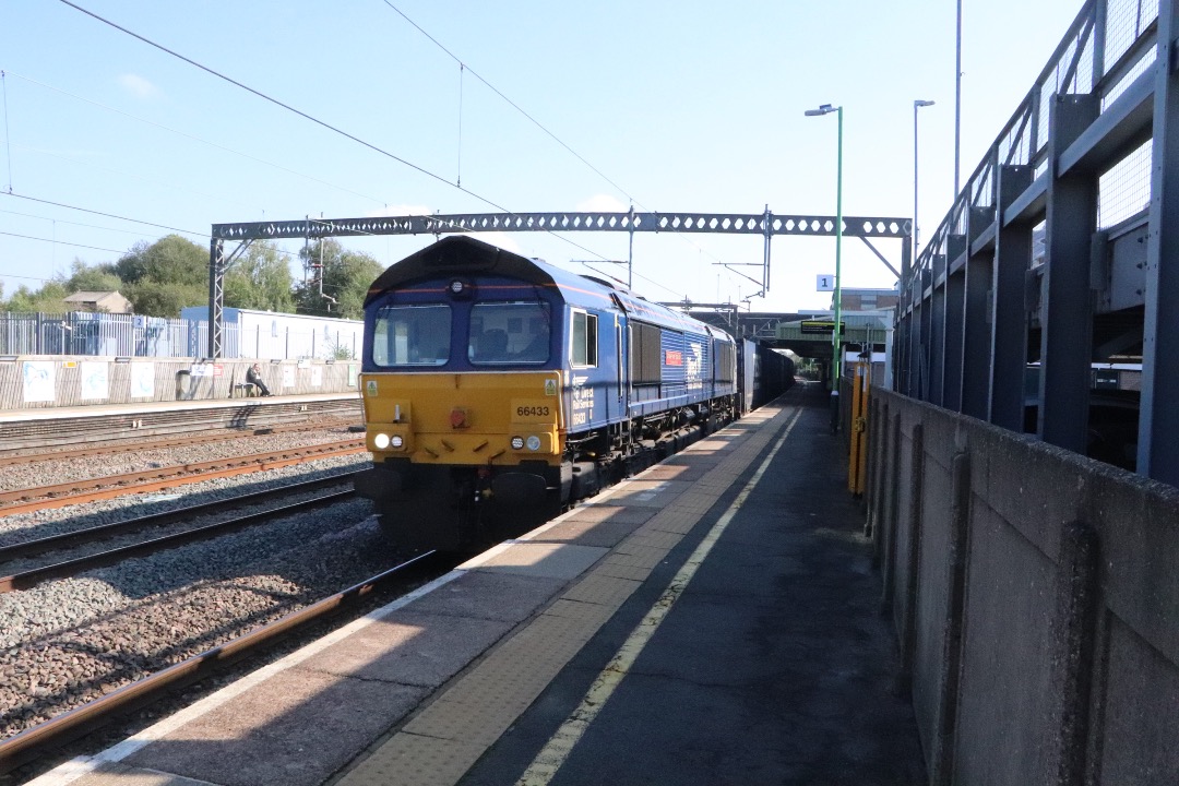 Chris Pindar on Train Siding: To Burton On Trent via Tamworth for the railwayana fayre. Also noting the third rail shoe bracket on a 350/1 motor bogie.