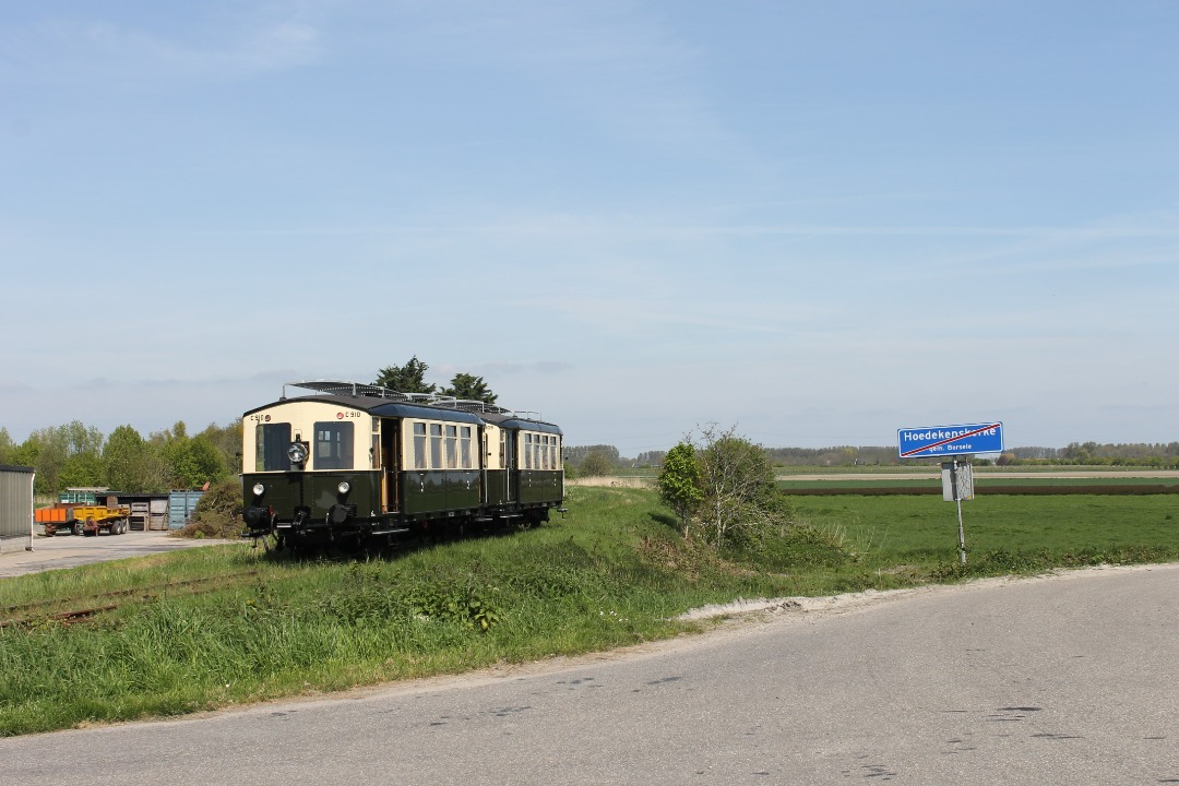 Hans Boudetrein on Train Siding: Het voorjaar komt er weer aan. Stoomtram Goes-Borsele in het voorjaar. Hoedekenskerke 3 mei 2023