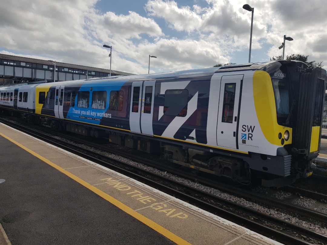 Jack Jack Productions on Train Siding: 450 067, with the Thank You Key Workers' special colour scheme at Guildford with Portsmouth Harbour to London
Waterloo service