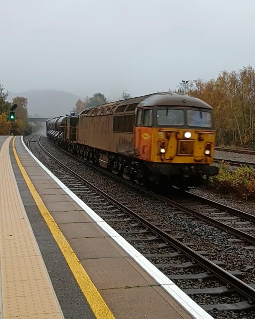 TrainGuy2008 🏴󠁧󠁢󠁷󠁬󠁳󠁿 on Train Siding: Some of my most recent pictures; an NMT at Abergele and Pensarn, an 88/68 hauled nuclear train at
Llandudno...