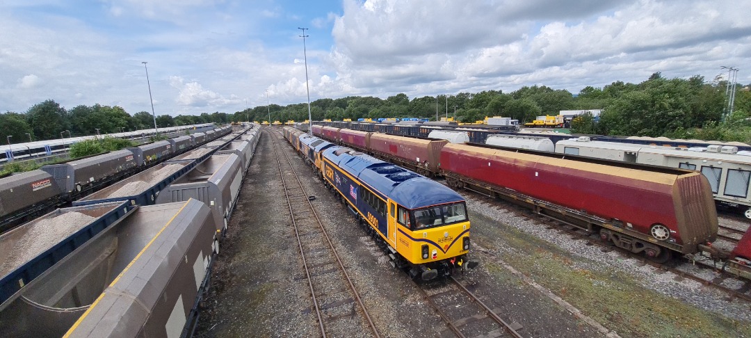 andrew1308 on Train Siding: Here are a few photo's from yesterday 31/07/2021.. Quite a few GBRF loco's starting with the 2x class 50's on their
way to Margate. Then we...