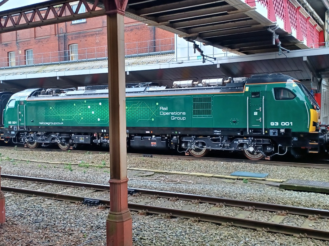 Trainnut on Train Siding: #trainspotting #train #diesel #electric #station January 2024 review. So much traction spotted at Crewe and around.