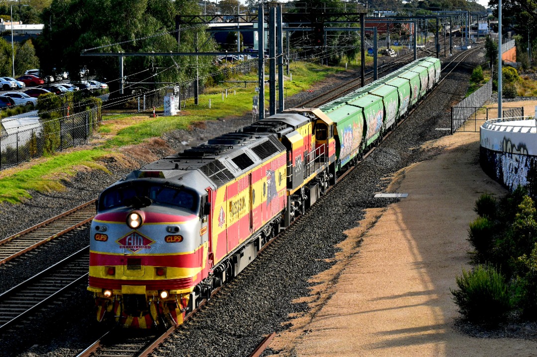 Shawn Stutsel on Train Siding: SSR's CLP9 and BRM002 are seen trundling through Werribee, Melbourne, with 8 Grain Hoppers running as 7740v ex Maroona...