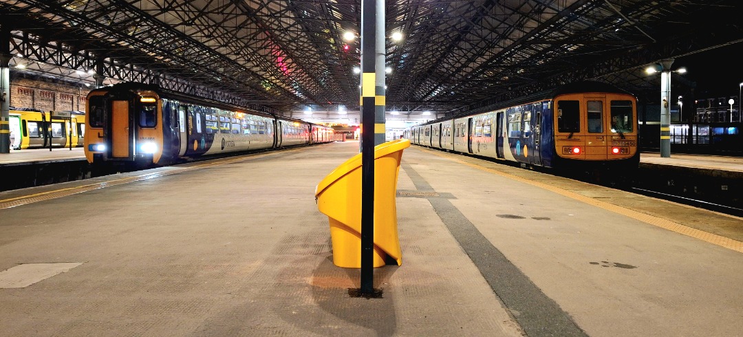 Guard_Amos on Train Siding: Todays night time helping comes from Manchester Oxford Road and Southport (11th November 2024)