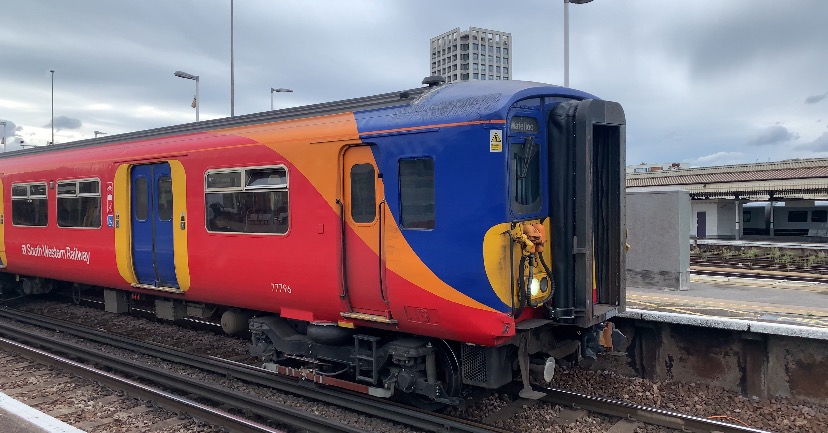 UKTS on Train Siding: Clapham Junction- 5/10/24. I went to Clapham Junction to catch some SWML action, and another special guest 😏, The Belmond Pullman 67s
(67021...