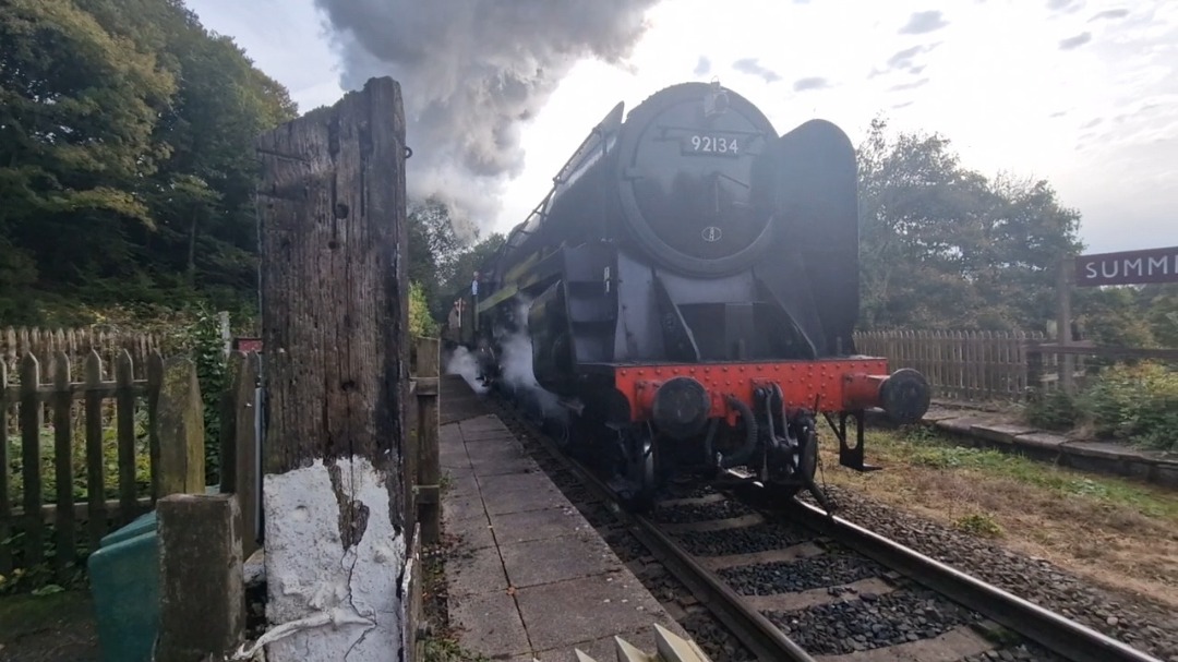 Nathaniel on Train Siding: some pictures of '92134' 9f at the East Lancashire Railway on Sunday 13th October 2024 and on the footplate too.