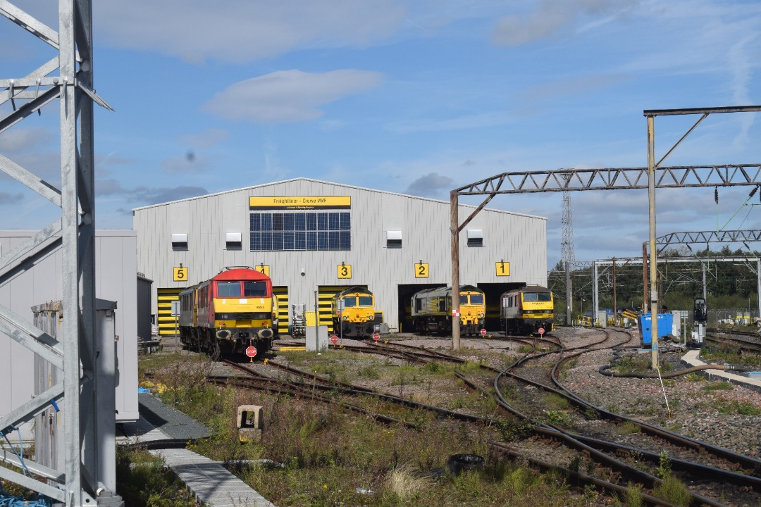 Hardley Distant on Train Siding: On Saturday 14th September 2024, I was lucky enough to be part of a tour of Crewe Basford Hall Yard courtesy of the Intercity
Railway...