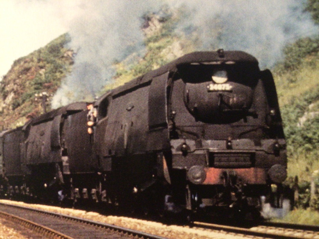 Alex Coomber on Train Siding: An unrebuilt Battle of Britain Class 4-6-2s No. 34075 264 Squadron and No. 34069 Hawkinge double head the 14:55 PM from Ilfracombe
to...