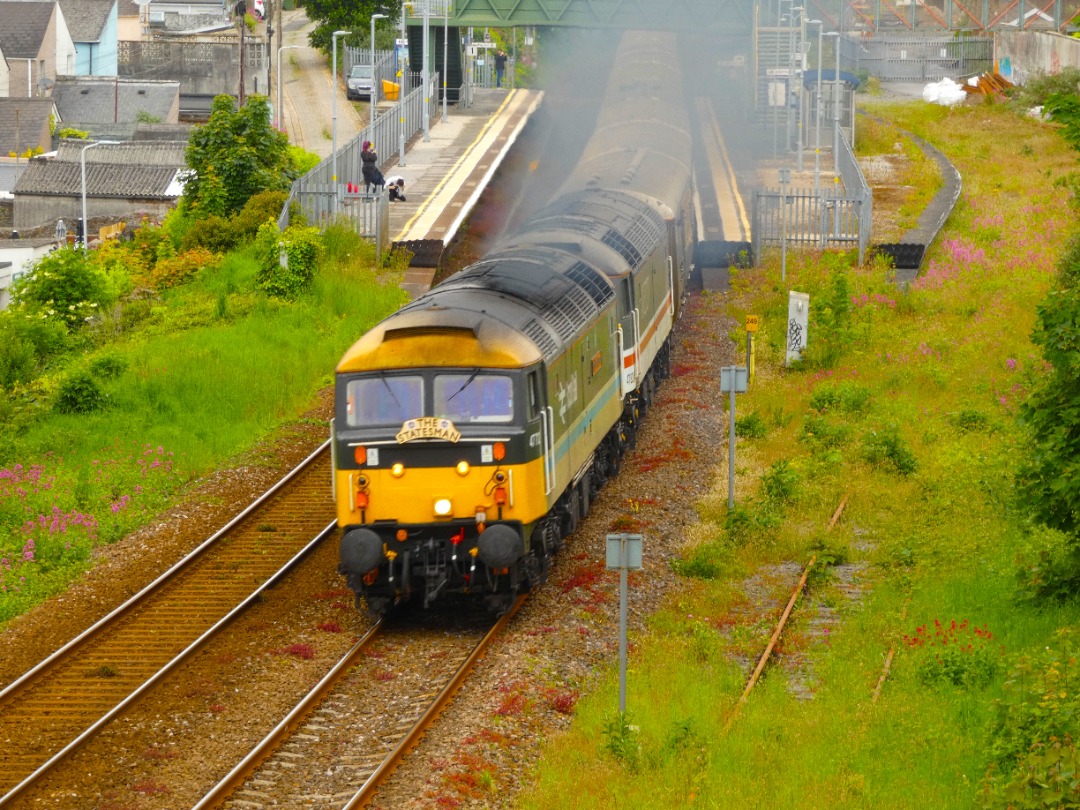 Jacobs Train Videos on Train Siding: #47712 with #47828 are seen storming through Keyham station today working a double headed railtour returning to Nantwich
from...