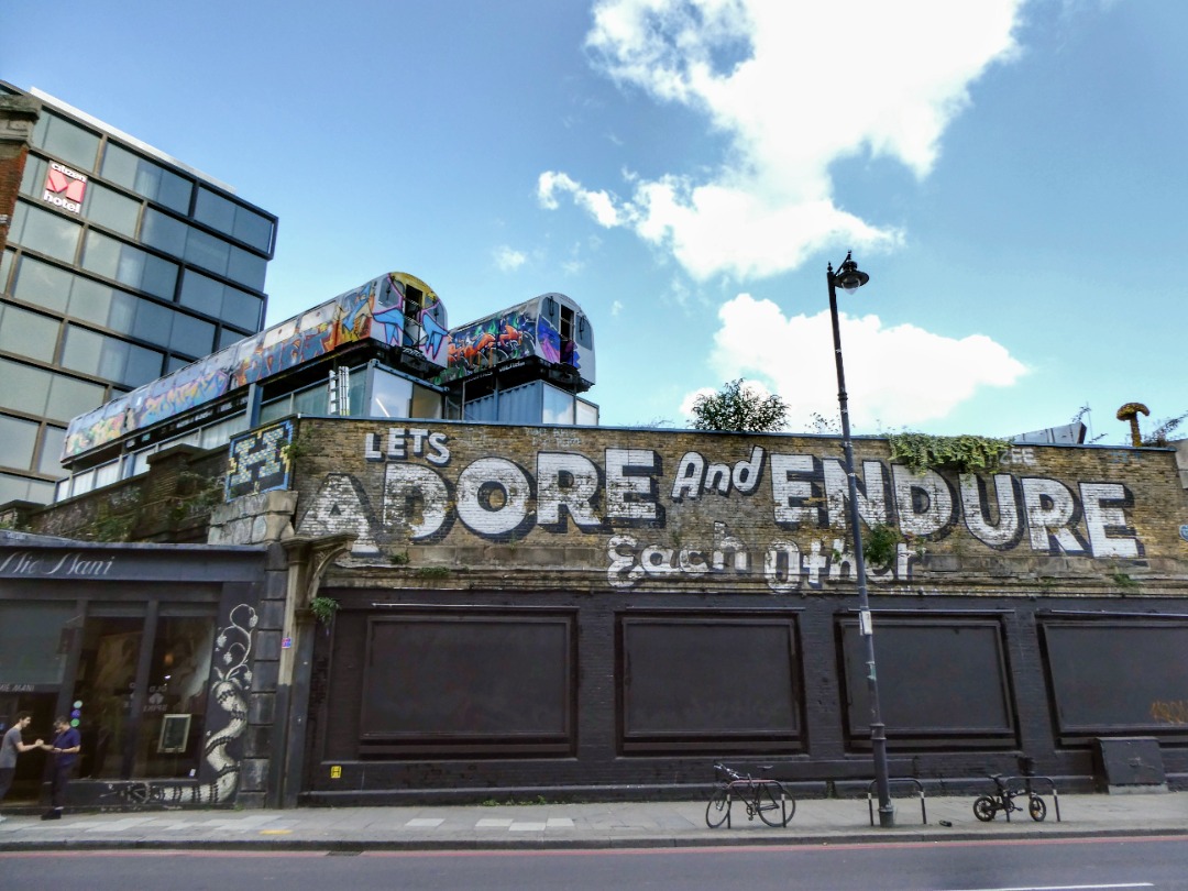 The Jamster on Train Siding: Former London Underground Jubilee Line 1983 stock 3662 and 3733 being used by Village Underground in the Shoreditch area of London.
19/09/24